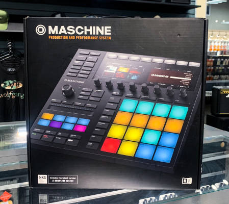 Native Instruments Maschine MK3 Music Production System